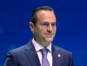 \"شل\": توسع قياسي في مشروعات الغاز المسال وسط الإقبال على الوقود