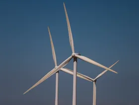 وكالة الطاقة تخفض توقعات نمو الطاقة المتجددة في أميركا للنصف