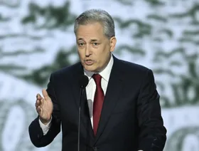 ترمب يرشح ديفيد ساكس \"قيصراً\" للذكاء الاصطناعي والعملات المشفرة