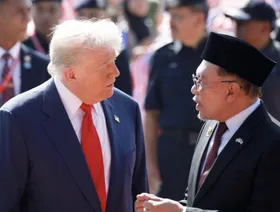 ترمب يوقع اتفاقات للتجارة والمعادن النادرة مع ماليزيا معززاً نفوذه في آسيا