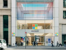 \"مايكروسوفت\" ترفع أسعار \"أوفيس\" في رهان على الذكاء الاصطناعي