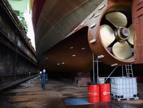 أداء فرنسا وإسبانيا يدفع اقتصاد منطقة اليورو لنمو غير متوقع