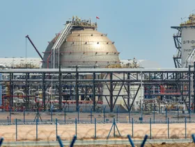 وحدة بروج 3 للبتروكيماويات في مجمع مصفاة الرويس في الرويس، الإمارات العربية المتحدة - بلومبرغ