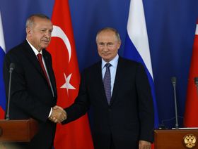 أردوغان يعتزم لقاء بوتين الأسبوع المقبل لمناقشة صفقة الحبوب