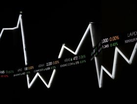 سهم شركة بيانات إندونيسية يقفز 10,000% في أول عام بعد الطرح