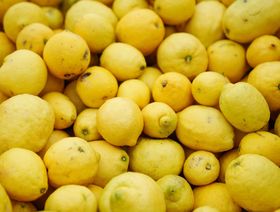 سعر الليمون يتضاعف في الصين مع ترقب موجة كورونا جديدة
