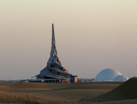 دبي تمدد فترة تلقي خطابات تنفيذ مرحلة سادسة من مجمع الطاقة الشمسية