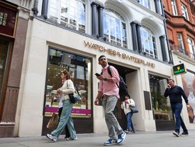 متجر تابع لشركة "واتشز أوف سويتزرلاند غروب" في لندن، المملكة المتحدة - المصدر: بلومبرغ