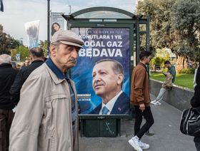 ميزانية تركيا تتحول إلى عجز قياسي بعد شهر على الانتخابات