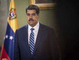 أميركا تعلق بعض عقوبات النفط والغاز والذهب على فنزويلا
