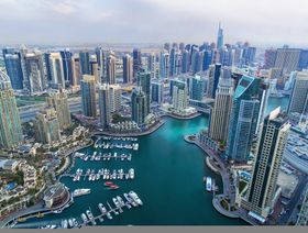 مبيعات المنازل الفاخرة قاطرة انتعاش عقارات دبي