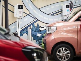 انتعاش مفاجئ لمبيعات السيارات الكهربائية الصينية في مايو رغم الإغلاق
