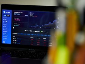 رغم انهيار \"تيرا\".. المؤمنون بالتمويل اللامركزي لم يتخلوا عن العملات المستقرة