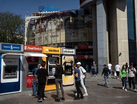 تركيا بصدد تمديد الإعفاء الضريبي على أداة مصرفية لدعم الليرة