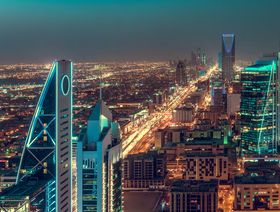 مقر إقليمي بالسعودية شرط لأي تعاقدات حكومية في المملكة بدءاً من 2024