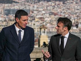 فرنسا وإسبانيا تدعمان موقفاً أوروبياً موحداً لمواجهة خطة بايدن