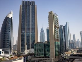 دبي تنذر بورصة العملات المشفرة \"بيت أواسيس\" لمخالفتها الشروط
