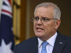 رئيس وزراء أستراليا يتعهد بخفض ضريبة الدخل إذا أعيد انتخابه