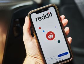 \"ريديت\" تتوقع ارتفاع إيراداتها بأكثر من 20% في العام الحالي