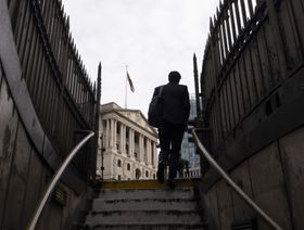 اقتصاديون بريطانيون: توقعات بنك إنجلترا بشأن الركود مضللة