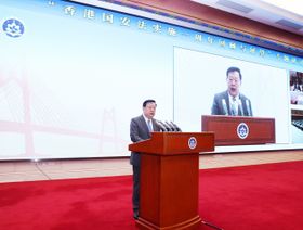 تشيا باولونغ - المصدر: بلومبرغ