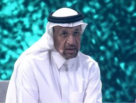 وزير الاستثمار السعودي يدعو شركات النفط الكبرى للتوسع في الطاقة النظيفة