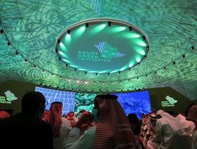 صورة أرشيفية لمشاركين يحضرون منتدى مبادرة السعودية الخضراء لمناقشة الجهود التي تبذلها أكبر دولة مصدرة للنفط في العالم للتصدي لتغير المناخ، في الرياض، المملكة العربية السعودية، 23 أكتوبر 2021. - المصدر: رويترز