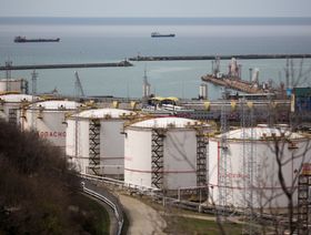 مصافي النفط الروسية تسرع معدلات تكرير الخام