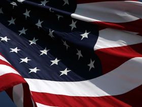 العلم الأميركي مرفرفاً - المصدر: غيتي إيمجز