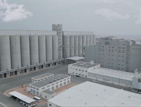 صوامع تابعة لشركة المطاحن الحديثة في السعودية - المصدر: بلومبرغ