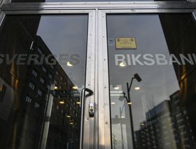 نك السويد المركزي قد يتبع خطوات نظيره الأوروبي في اتخاذ نهج متشدد خلال الأسبوع الجاري - المصدر: بلومبرغ