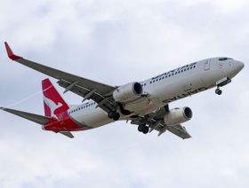 \"كوانتاس\" تعيد توجيه رحلتها من بيرث إلى لندن تجنباً للمجال الجوي الإيراني