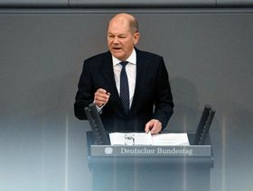 شولتز يتعهد بإنهاء اعتماد ألمانيا على الصين وروسيا