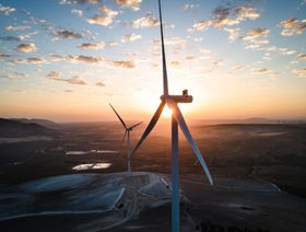 أكبر 3 مشروعات طاقة رياح عالمياً تواجه أزمات حادة