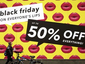 الجمعة السوداء تختلف كثيرا هذا العام - المصدر: بلومبرغ