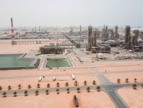 \"ريلاينس\" الهندية تبني مصنع بتروكيماويات في الإمارات بـ 7.3 مليار درهم