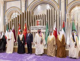 صورة تذكارية لقادة دول مجلس التعاون الخليجي مع الرئيس الصيني خلال قمتهم في الرياض، السعودية، الجمعة 9 ديسمبر 2022. - المصدر: أ.ف.ب