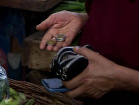 تكلفة التحوط من مخاطر ديون مصر تقفز إلى مستويات قياسية