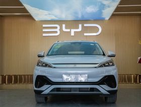 حرب الأسعار في سوق السيارات الصينية تضعف نمو إيرادات \"BYD\"