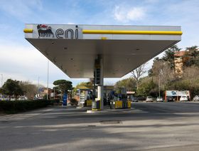 محطة غاز تابعة لشركة "إيني" في روما، إيطاليا - المصدر: بلومبرغ