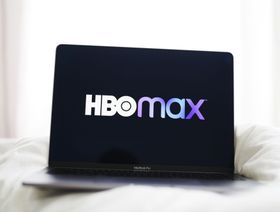 خطة \"غير تقليدية\" من \"وارنر براذرز\" لتعويض صانعي الأفلام عن أضرار كورونا