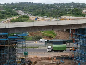 جنوب أفريقيا تسعى لجذب أموال الخليج لدعم مشروعات البنية التحتية