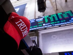 الأجانب يشترون الأسهم الأميركية بوتيرة قياسية رغم الحرب التجارية