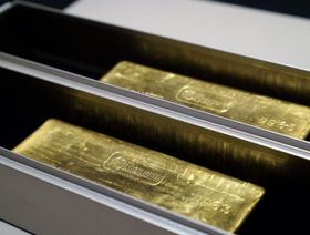 سبائك ذهب مخزنة داخل قبو للذهب تديره شركة (Silver Bullion Pte Ltd) في سنغافورة - بلومبرغ