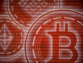 العملات المشفرة تتراجع من مستويات قياسية بفعل جني الأرباح