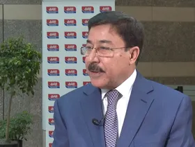 محافظ المركزي العراقي لـ\"الشرق\": نستهدف حل مشكلة بطاقات فيزا وماستركارد في الخارج خلال شهر