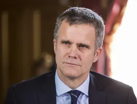 رئيس مجلس إدارة \"bp\" يعتزم الاستقالة وسط ضغوط بيئية