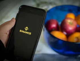 فرنسا تشدد تحقيقات غسل الأموال في منصة \"بينانس\"