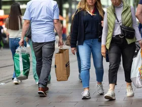 تضخم منطقة اليورو يتجاوز 2% معززاً توقعات الإبقاء على الفائدة دون تغيير