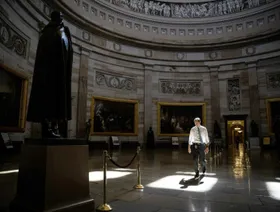 جمود سياسي يعرقل عمل الكونغرس الأميركي وسط استمرار الإغلاق الحكومي